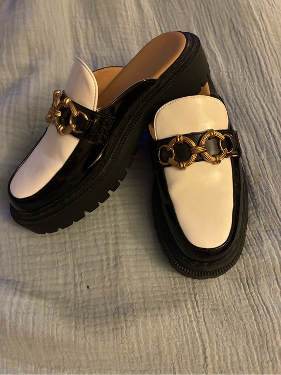 Circus by Sam Edelman Shoes - Women’s Black & White Chain-Trim Platform Loafers circus 8.5
